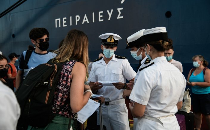 Travel between prefectures: Αυτή είναι η μεγάλη αλλαγή σχετικά με τους ανήλικους για τη μετακίνηση εκτός νομού