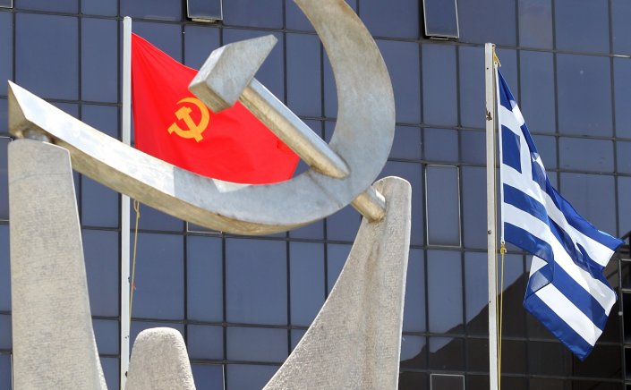Communist Party - KKE: Τον λαό στο περιθώριο θέλουν η κυβέρνηση και τα άλλα κόμματα