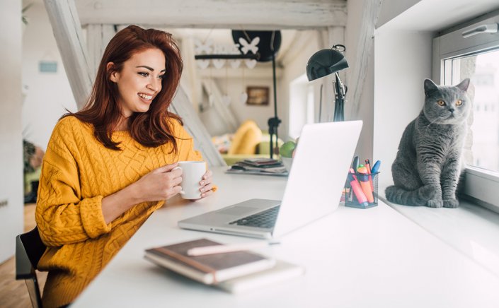 Remote Work: Μηνιαία αποζημίωση για όσους δουλεύουν από το σπίτι - Αναλυτικά τα ποσά