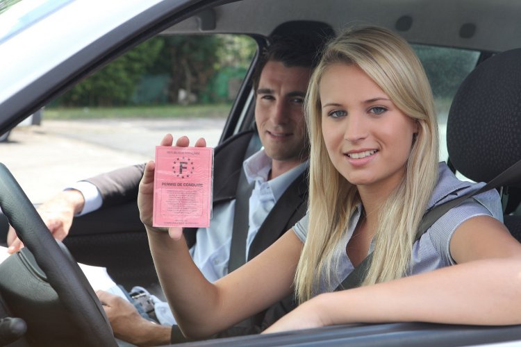 Driving License: Οι 5 βασικότερες αλλαγές, στο Δίπλωμα Οδήγησης!! Στο τιμόνι από τα 17, κάμερες, μικρόφωνα στο όχημα εξέτασης, επόπτες!!