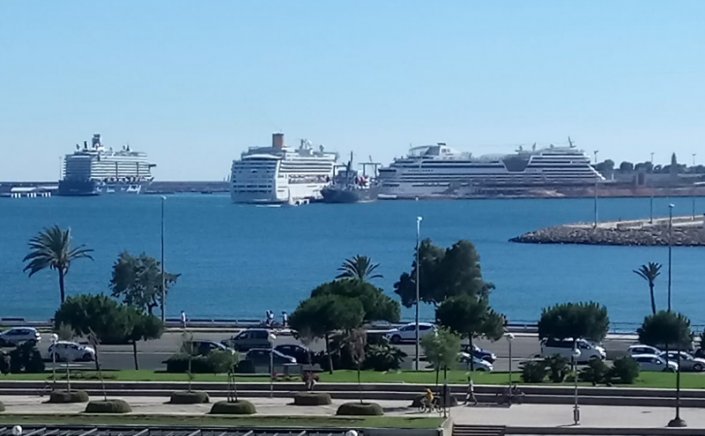 Cruise Ship Limits - Palma de Mallorca: Όριο στα τρία κρουαζιερόπλοια την ημέρα βάζουν οι τοπικές αρχές από το 2022