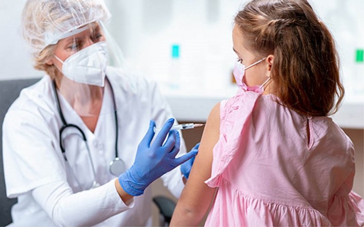 Covid Vaccination: Πότε εμβολιάζονται τα παιδιά 5-11 ετών κατά της Covid-19