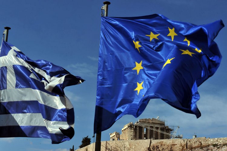 Surveillance report on Greece: Το Eurogroup θα εξετάσει την εκταμίευση 767 εκατ. ευρώ για την ελάφρυνση του ελληνικού χρέους