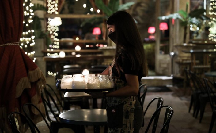 New Covid curbs: Μέτρα στην Εστίαση, αποκλεισμός των ανεμβολίαστων προ των πυλών!! Κλειδώνουν νέα μέτρα ενόψει κορύφωσης της πανδημίας!!