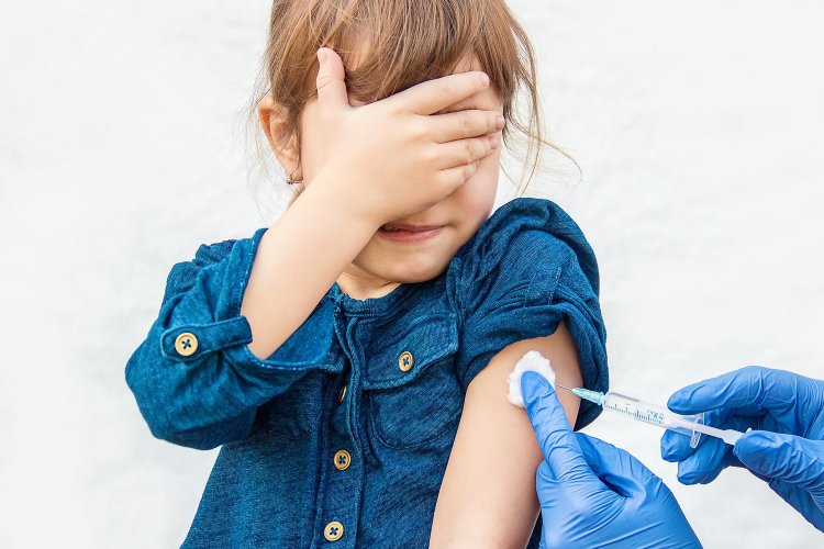Covid Vaccination: Τι ισχύει για τον Εμβολιασμό Ανηλίκου, όταν ένας από τους δύο γονείς δεν θέλει να εμβολιάσει το παιδί του!!