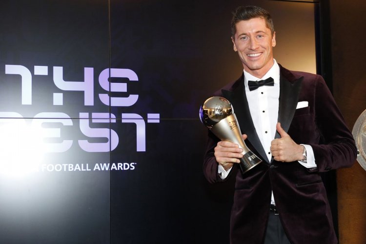 Best FIFA Football Awards: Κορυφαίοι Λεβαντόφκι, Τούχελ