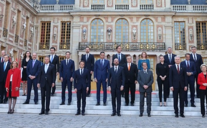 Versailles summit: Στις προτάσεις που θα μελετήσει και θα καταθέσει η ΕΕ για την ενέργεια εντάχθηκε το «Σχέδιο 6 σημείων» του Κυρ. Μητσοτάκη