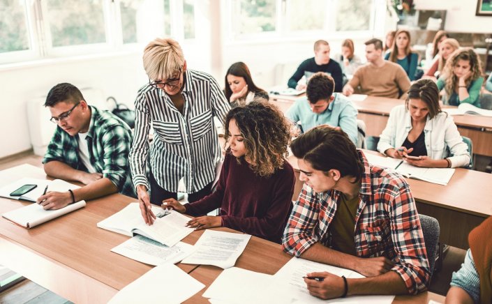 Education Policy: Τι αλλάζει στα ΑΕΙ με το Νομοσχέδιο που παρουσίασε η Νίκη Κεραμέως