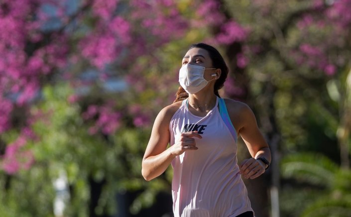 Coronavirus Disease: Νέα Έρευνα μας δείχνει απλό τρόπο για να προστατευτούμε από τον Κορωνοϊό [Η Έρευνα]