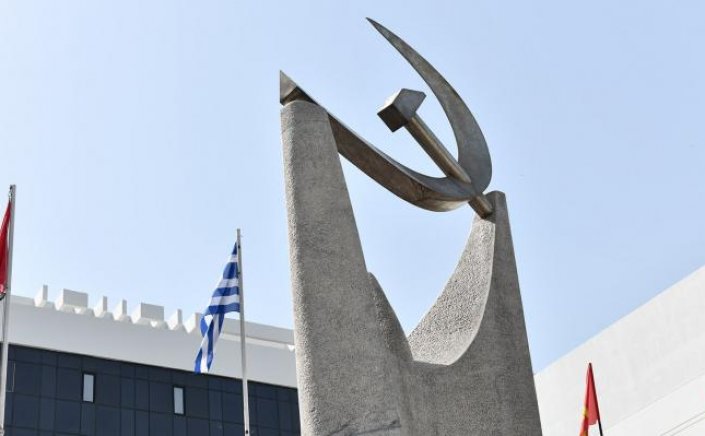 Communist Party - KKE: Η ιερή σταθερότητα για να πάρει "ανάσα" το σάπιο αστικό πολιτικό σύστημα, σημαίνει αστάθεια και ασφυξία για το λαό