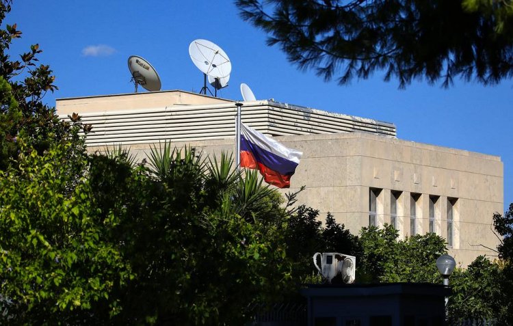 Embassy of Russia in Athens - Νέο «χτύπημα» της ρωσικής πρεσβείας στην Αθήνα: Προειδοποιεί τους Ρώσους τουρίστες για την ασφάλειά τους