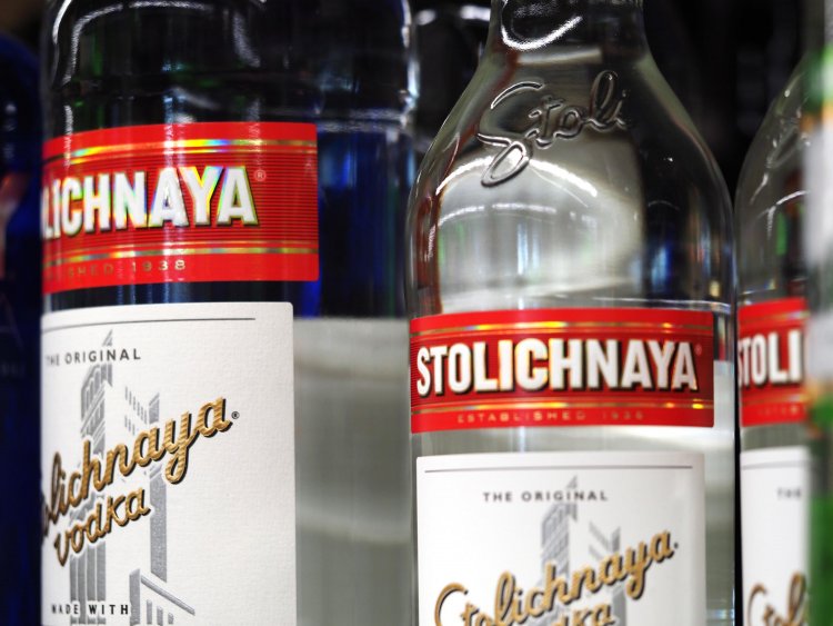 Stoli vodka announces rebrand: Πώς θα ονομάζεται πλέον η Stolichnaya