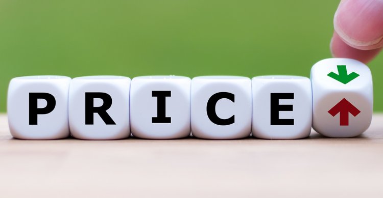 Gov on price increases: «Επιταγή ακρίβειας» και εκπτώσεις στα καύσιμα για τους πιο ευάλωτους πολίτες
