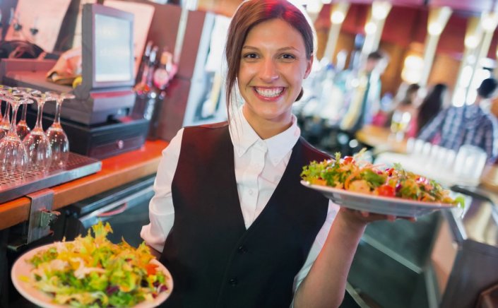 Labour reform bill: Οι οκτώ βασικές ρυθμίσεις που προωθούνται στα εργασιακά