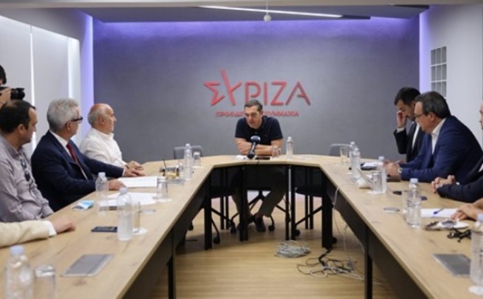 SYRIZA Alexis Tsipras: Πρωτοφανές δύο κρίσιμες ανεξάρτητες Αρχές να είναι σε σύγκρουση με την κυβέρνηση επειδή τις εμποδίζει να επιτελέσουν το έργο τους