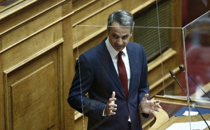 PM Mitsotakis: Από 1/1/2023 καταργείται η εισφορά αλληλεγγύης σ' όλους-Ξεπάγωμα των συντάξεων