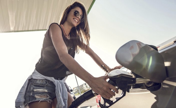 Fuel prices in touristic cities:  Εκτοξεύεται η βενζίνη στους τουριστικούς προορισμούς για το Πάσχα - Μέχρι 2,32 το λίτρο