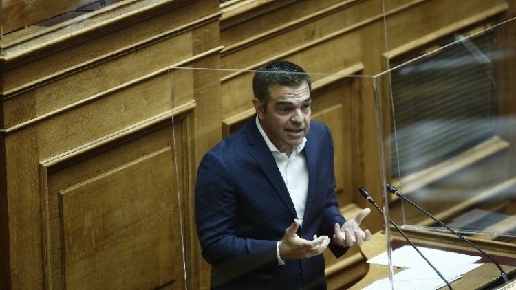 SYRIZA Alexis Tsipras: Η ομιλία του πρωθυπουργού case study για το «πώς μπορει κανείς να κάνει το μαύρο άσπρο»