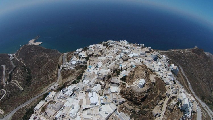 Aegean Islands: Υπεγράφη η σύμβαση για την αντιπλημμυρική προστασία της Ανάφης