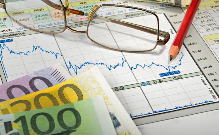 Taxation and Taxes: Καταργείται το “τέλος επιτηδεύματος”- Ανάσα για 700.000 μικρές επιχειρήσεις και ελεύθερους επαγγελματίες