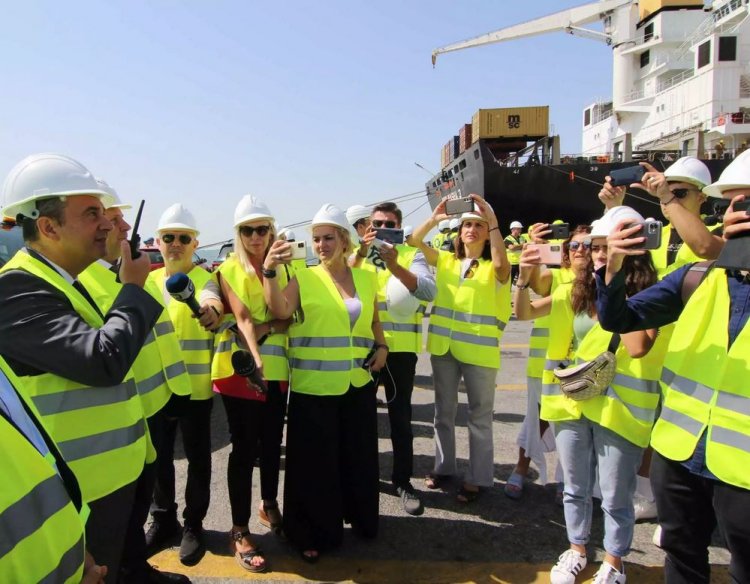 Shipping Min Plakiotakis:  Ο Υπουργός Ναυτιλίας & Νησιωτικής Πολιτικής εγκαινίασε τις δύο νέες γερανογέφυρες στο Λιμάνι της Θεσσαλονίκης