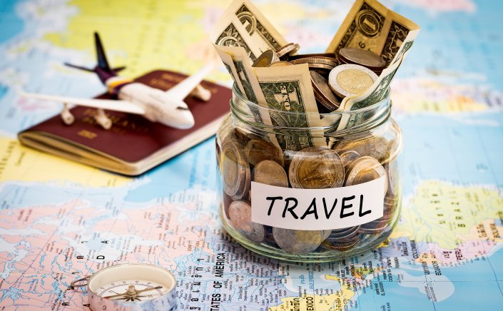 Cost-saving tips for travelers: 8 συμβουλές για να πληρώσετε λιγότερα