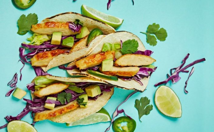 Lab-Grown Chicken Meat: Η FDA  έδωσε  το πράσινο φως για το πρώτο εργαστηριακό κοτόπουλο - Τι είναι και τι γεύση έχει