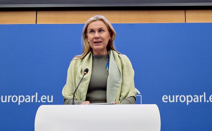 Energy crisis: Πρόταση της Κομισιόν για πλαφόν στην τιμή του φυσικού αερίου στα 275 ευρώ ανά μεγαβατώρα