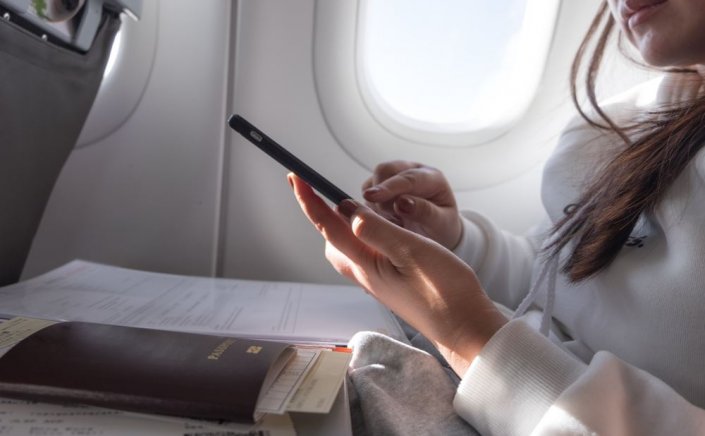 EU Opens Up 5G on Planes: Επικοινωνίες 5G στα αεροπλάνα και Wi-Fi στους δρόμους, με αποφάσεις της Ευρωπαϊκής Επιτροπής
