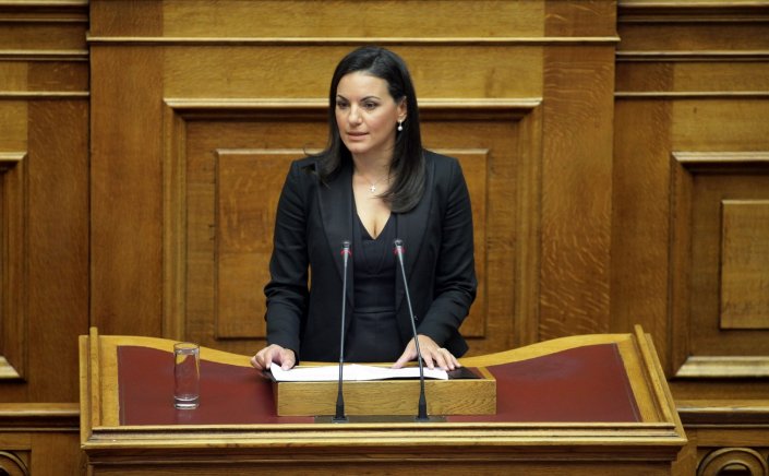 MP Kefalogianni: Ο παρακολουθούμενος πρέπει να ενημερώνεται & η πρώτη κατοικία πρέπει να προστατεύεται