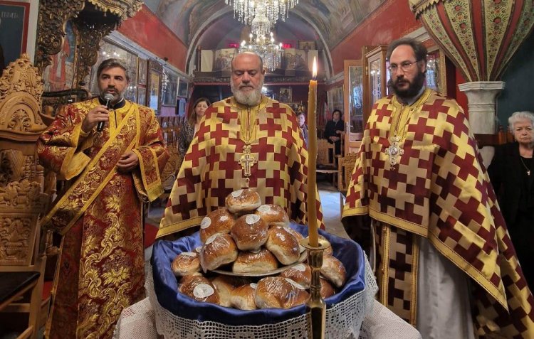 Church of Mykonos: Την επέτειο των 30 χρόνων της Ιερωσύνης και της πνευματικής προσφοράς του Αιδεσιμολογιώτατου π. Πέτρου Μαραγκού τίμησε η Μύκονος [εικόνες & videos]