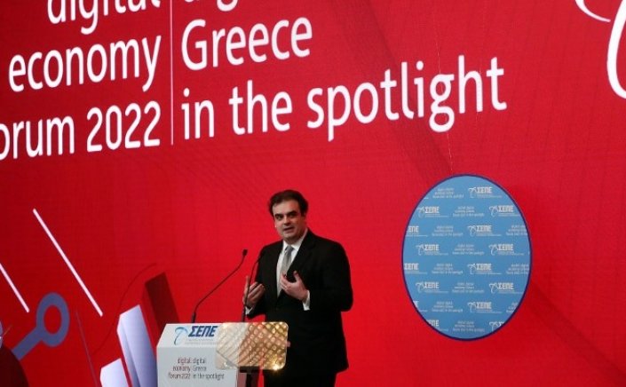 Digital Governance - Pierrakakis: Κυβερνητικές πρωτοβουλίες για τα δίκτυα 5ης γενιάς ως απαραίτητη προϋπόθεση για την ανάπτυξη