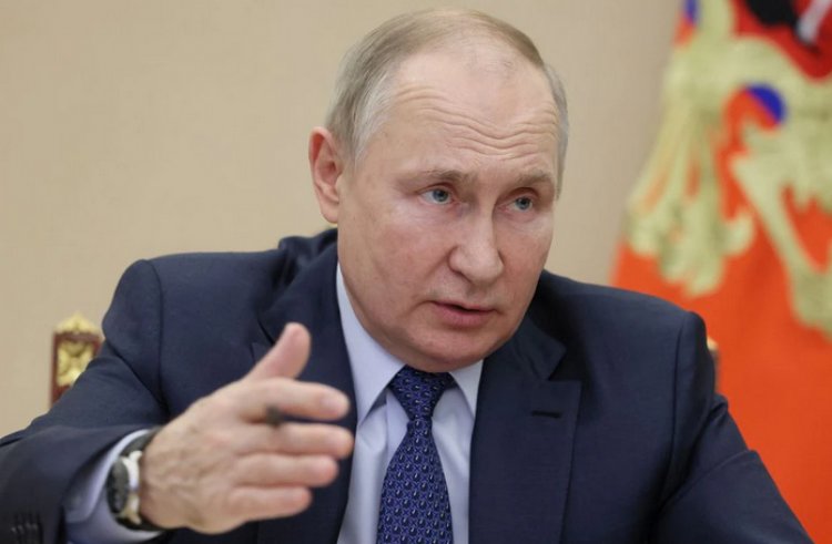 Vladimir Putin: Η Μόσχα έτοιμη για συμφωνίες για την Ουκρανία μια μέρα