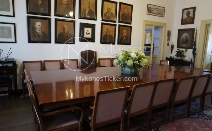 Municipal Council President: Τι αλλάζει σε άδεια & αντιμισθία Πρόεδρων Δημοτικών Συμβουλίων [Έγγραφο]