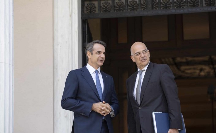 Pre-election period: Αποστάσεις Δένδια από Μητσοτάκη!! Τι λέει για την ακρίβεια, τους πλειστηριασμούς και τη “λευκή απεργία”