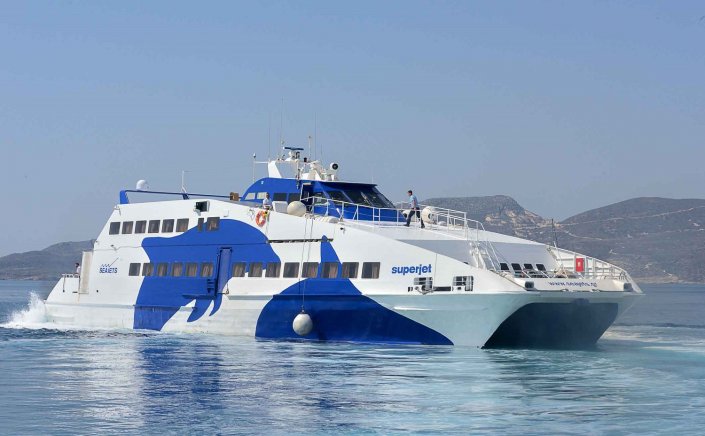Ferry routes: Ξεκίνησε από σήμερα τα δρομολόγια του το SuperJet, κάνοντας ποδαρικό για τη νέα τουριστική χρονιά!!