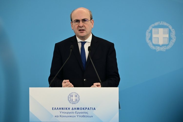 Labour Min Hatzidakis: Στα 780 ευρώ ο κατώτατος μισθός από την 1η Απριλίου – Στα 479 ευρώ το επίδομα ανεργίας - Τι κερδίζουν οι εργαζόμενοι