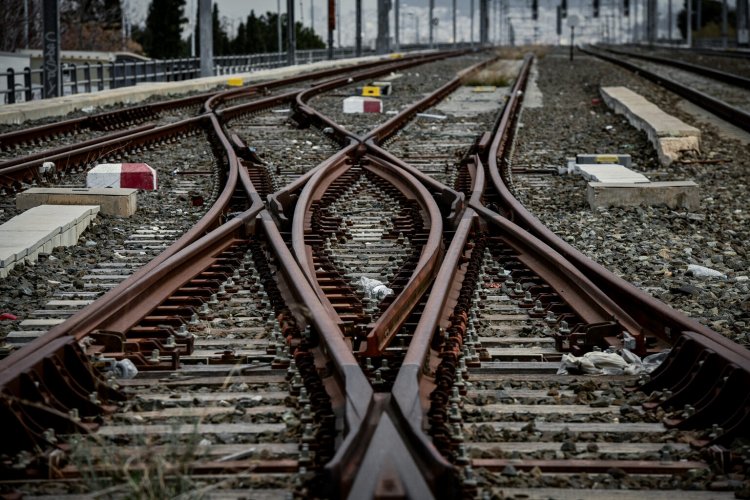 Train collision: Κόλαφος το πόρισμα της ΡΑΣ για Τέμπη!! “Ανεπαρκής η εκπαίδευση των σταθμαρχών από το 2021”
