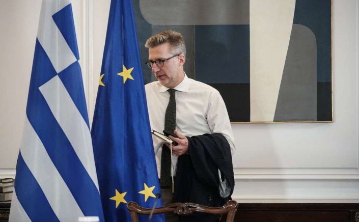 Government Reform: Ο Άκης Σκέρτσος, νέος κυβερνητικός εκπρόσωπος έως τις εκλογές