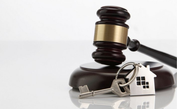 Auctions: Οι 4 επιλογές των δανειοληπτών για να μην χάσουν τα σπίτια τους, σε Πλειστηριασμό [Video]