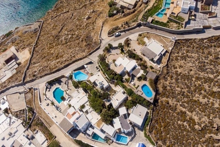 Hotel Investments in Mykonos: Στην ΓΕΚ ΤΕΡΝΑ η κατασκευή του project Blue Iris στον Καραπέτη Μυκόνου!!