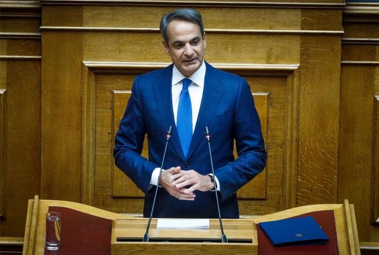 PM Mitsotakis in Parliament: Αυξήσεις στο Δημόσιο και στο οικογενειακό επίδομα από 1/1/24- Μόνιμο μέτρο το youth pass- Επεκτείνεται το market pass