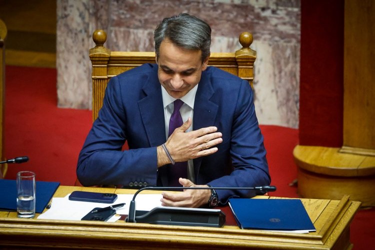 PM Mitsotakis:  Ψήφος Ελλήνων του εξωτερικού, ιδιωτικά ΑΕΙ, όριο 5% για είσοδο στη Βουλή!!  Ο Μητσοτάκης εδραιώνει την κυριαρχία του!!