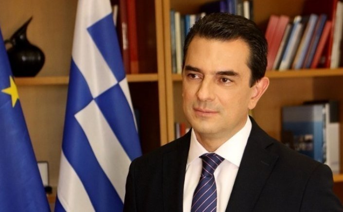 Development Min. Skrekas: Ορθώνουμε δίχτυ προστασίας με νέα μέτρα για την ελληνική οικογένεια στο περιβάλλον των διεθνών πληθωριστικών πιέσεων