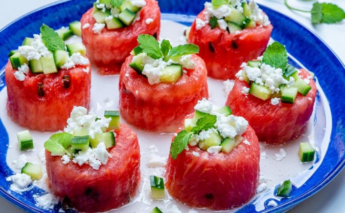 Hydrated in summer: Πέντε φρούτα και λαχανικά που μας βοηθάνε να παραμένουμε ενυδατωμένοι το καλοκαίρι!!