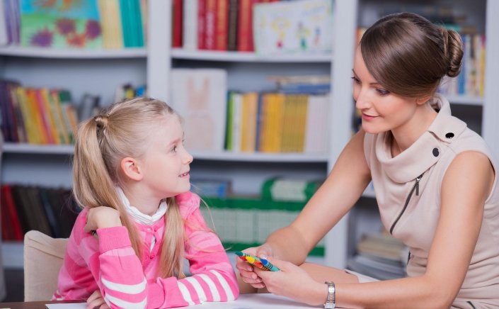 Parental Leave: Τι ισχύει για την άδεια σχολικής παρακολούθησης - Πόσες μέρες δικαιούνται οι γονείς