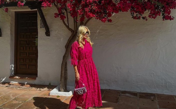 Hot Pink!! Ο stylish τρόπος με τον οποίο ανάδειξε το πιο δημοφιλές χρώμα της χρονιάς στα καθημερινά σας looks!!