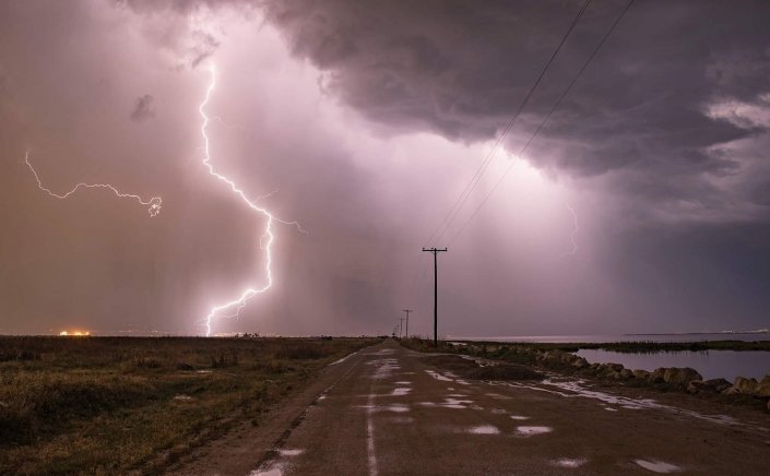 Rainstorm Elias: Νύχτα τρόμου σε Λάρισα, Καρδίτσα και Ξυλόκαστρο - Σε επιφυλακή για την κακοκαιρία Elias [Live χάρτης]