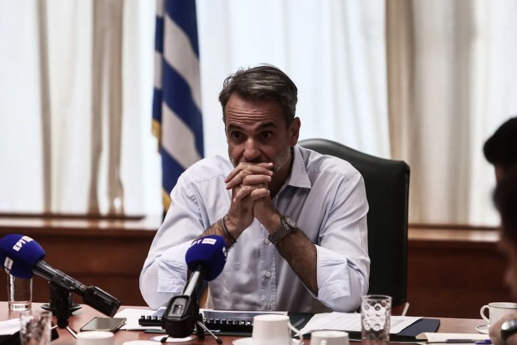 PM Mitsotakis: «Πνίγεται» η κυβέρνηση!! Τα μηνύματα Δένδια και οι «πονοκέφαλοι» του Μητσοτάκη