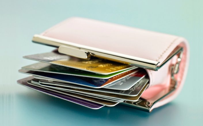 Tax Control Policy: Τέλος στα μετρητά ακόμα και μεταξύ επιχειρήσεων!! Οι αγοραπωλησίες ακινήτων αποκλειστικά με τραπεζική συναλλαγή - Έλεγχοι της εφορίας με κάμερες!!